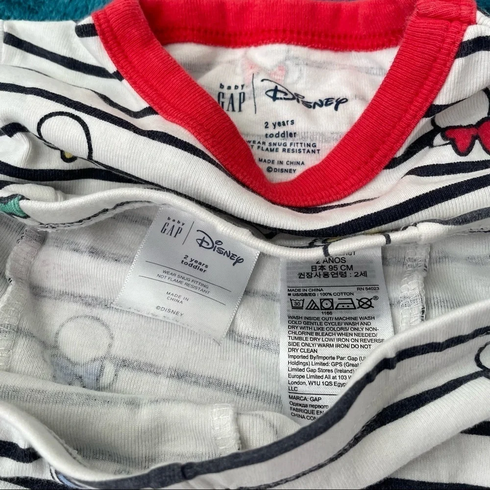 Baby Gap x Disney Toddler Girl Long Sleeve Pajama Set Size 2 years